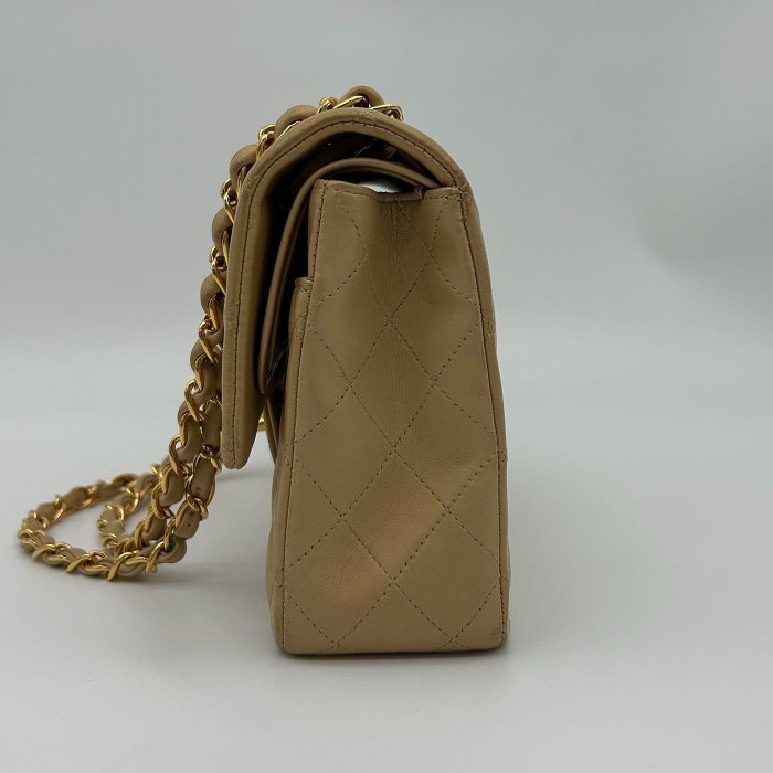 GINZA VINTAGE 香奈兒經典cf25 奶茶金鍊條包 卡標齊 6開 25x16x6.5