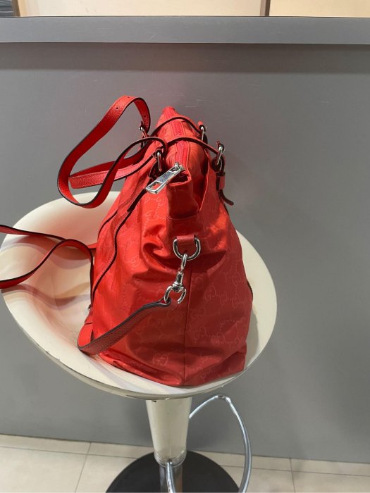 Y8549412155 182 GUCCI 防水手提/肩背/斜背托特包