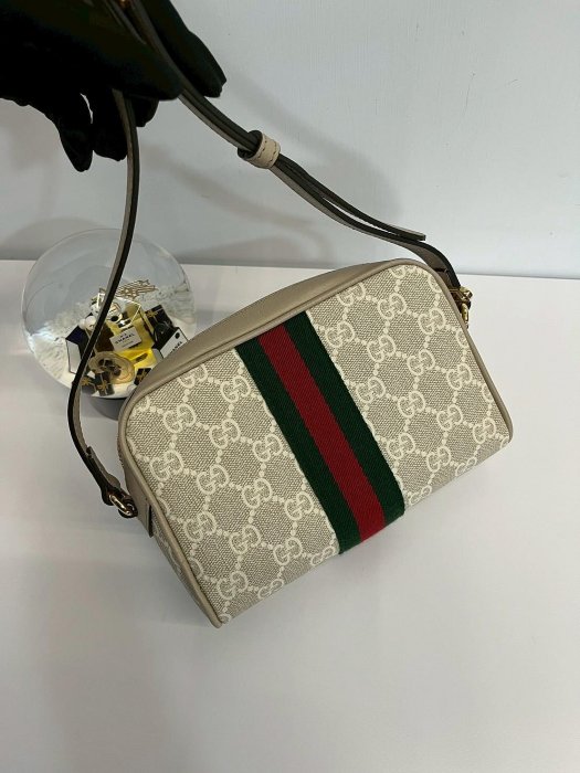 近全新 ManlySelect曼黎選品 Gucci 郵差包