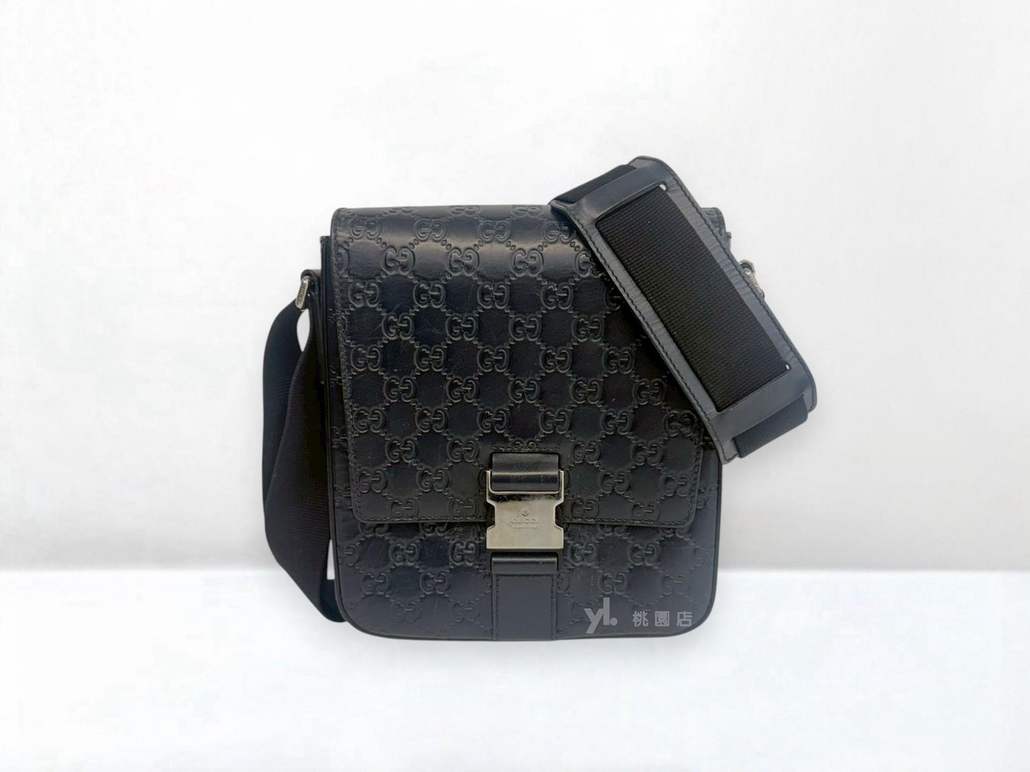 遠麗精品 132 C3855 GUCCI包包 深藍色壓紋牛皮銀釦Signature釦式側背包473877 (桃園店)