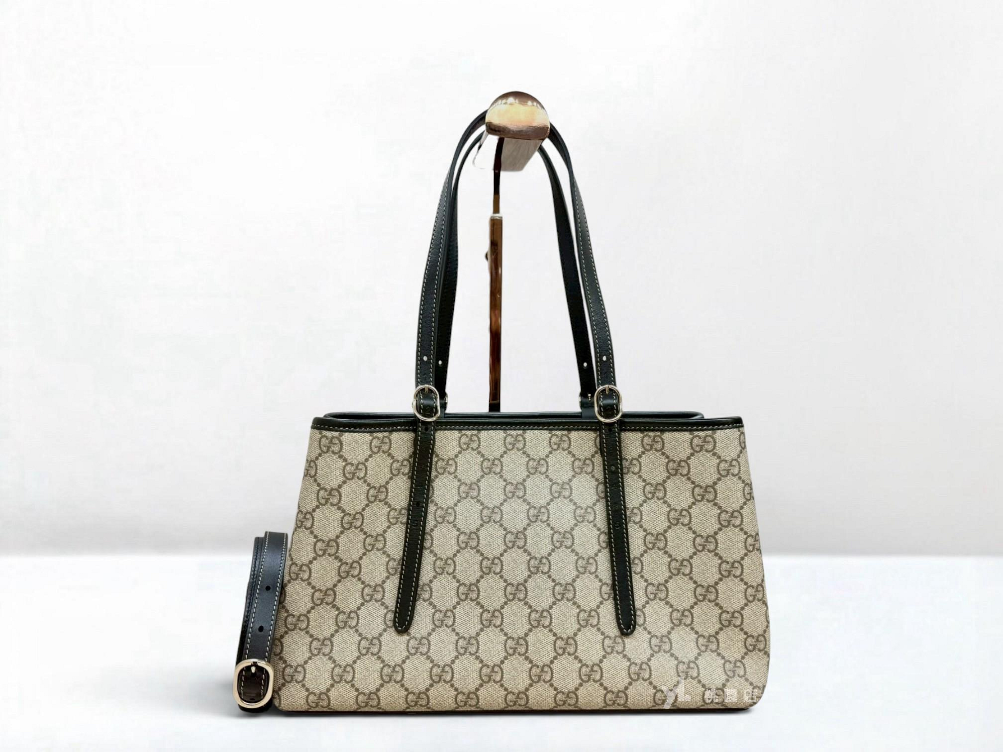 遠麗精品 132 C3839 GUCCI包包 原花GG Emblem中號托特斜背包815214 (桃園店)